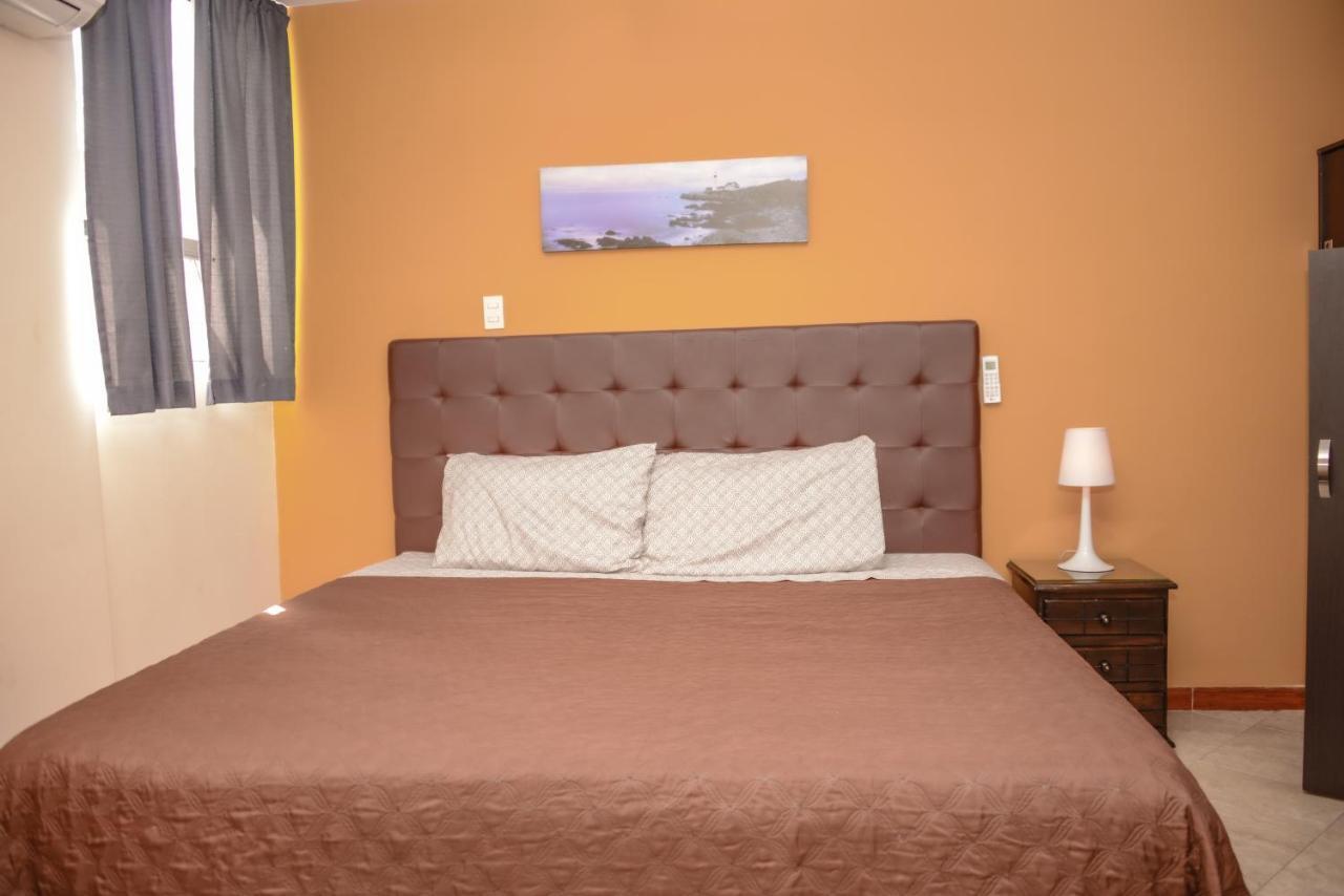 Calle 8 Suites Medellín Eksteriør billede